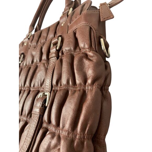 Vintage 1990s Brown Faux Leather Satchel Tote Handbag Silvertone Hardware - Picture 5 of 8